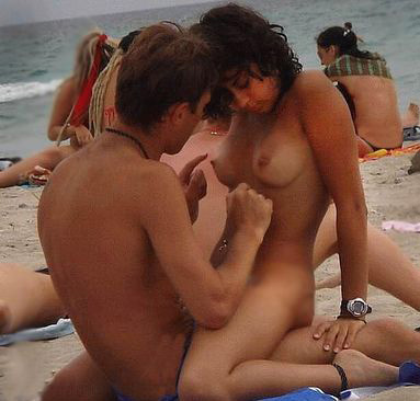 beach com tube nude