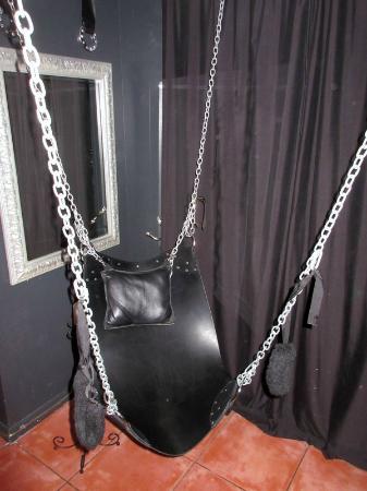 breakfasts bdsm resorts bed and